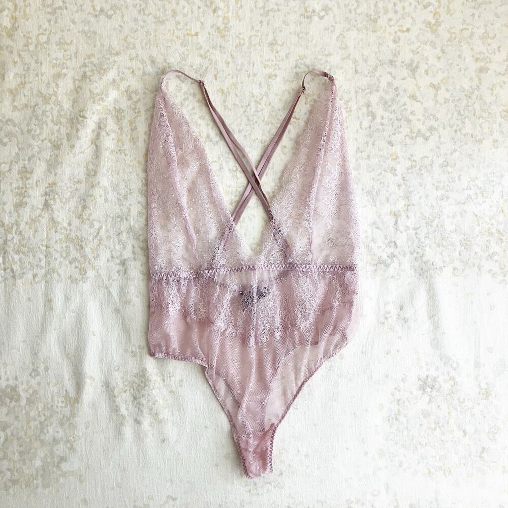Victoria's Secret Medium Lace Thong Teddy Mauve Crossback Purple Pink Lingerie - Picture 6 of 9